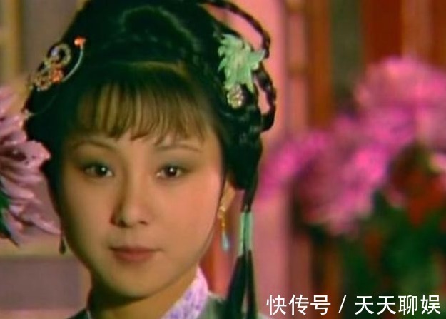 贾母!薛宝钗当着贾宝玉面至少做了三件丑事,导致贾母忍无可忍当众发飙