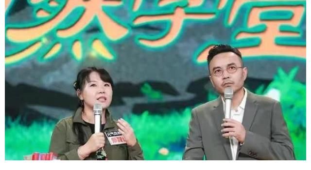 两大王牌综艺,同时被推上风口浪尖,何炅输得彻底,汪涵险象环生