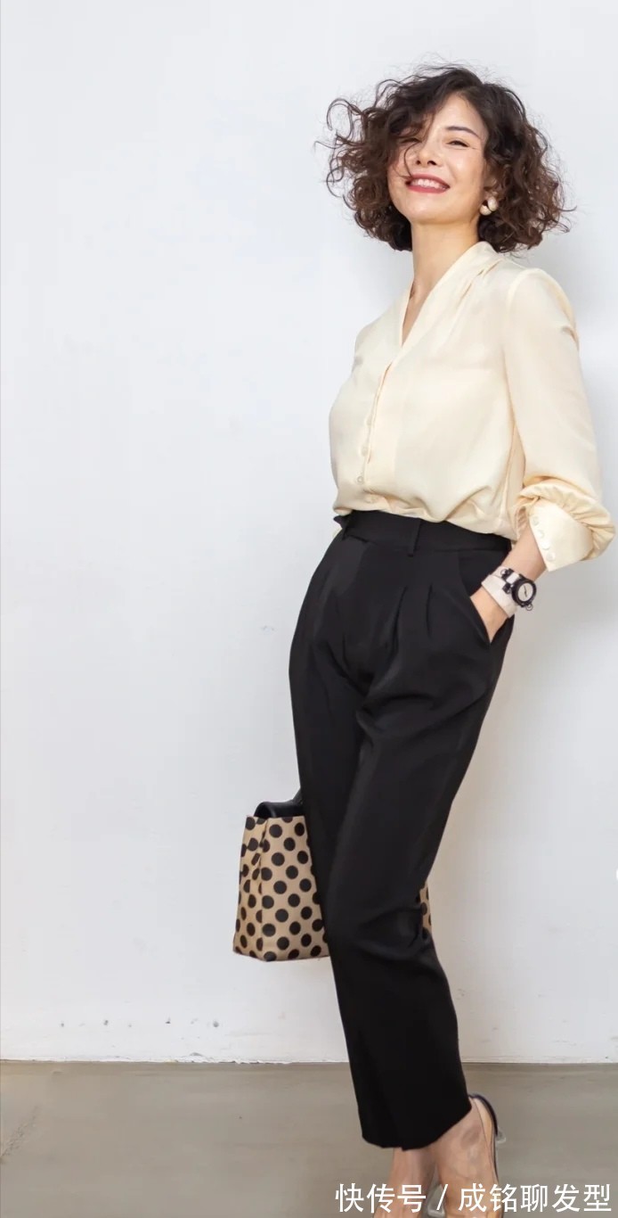 姐姐们|这些大龄姐姐们圈粉无数,没有高颜值和好身材,照样穿出时髦感