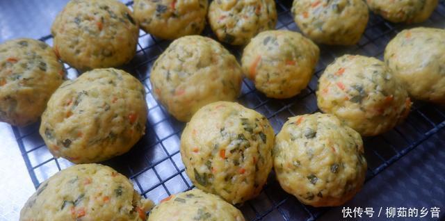 胡萝卜|玉米面这样做不但营养更加丰富,口感又松又软,而且颜色鲜艳亮丽