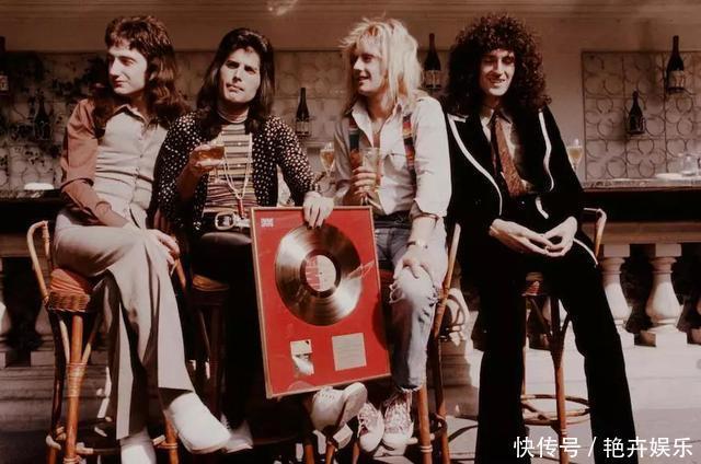 他打两份工,一份是皇后乐队吉他手,另一份是NASA天文学家