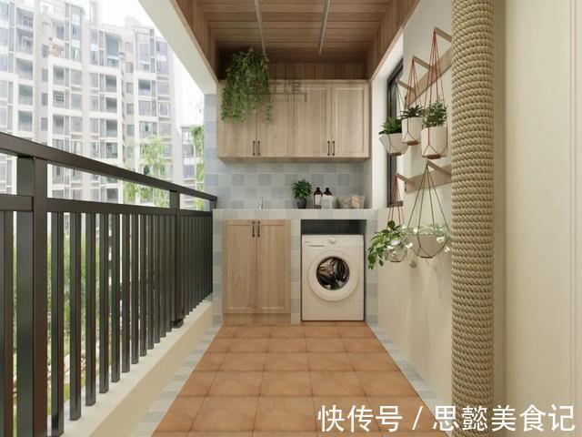 空间感|客厅与阳台之间的窗帘,挂在哪更合适?靠客厅或靠阳台,别搞错了