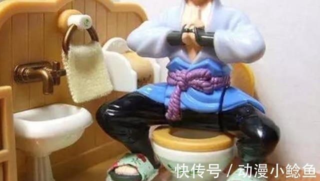 佐助|麦当劳联动奇葩手办“邪神佐助”身价涨10倍,网友:实在太顶了!