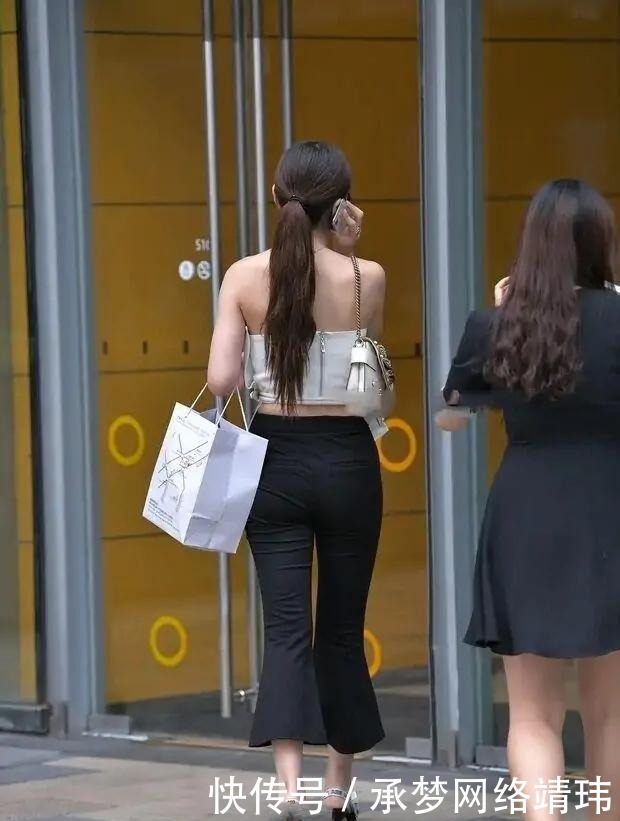 九分裤穿在身上更显身材,想要时尚有魅力需要一些创新!