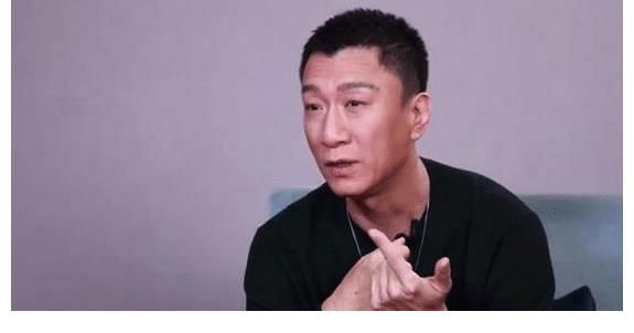 李成阳|张艺兴发文告别《扫黑风暴》,两次表白林浩,结尾特意感谢粉丝好暖心