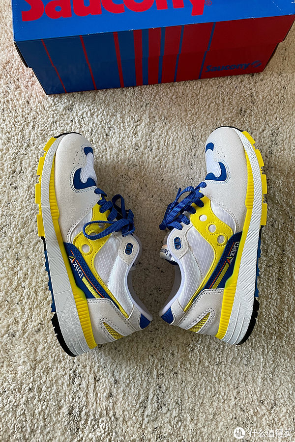 配色|Sneaker 篇一百一十八：Saucony Azura OG和Grid 8500开箱