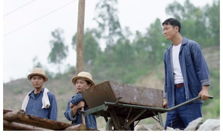 黑马|央视又抛出“黑马”大剧，实力派“老戏骨”齐聚，收视率全国第一