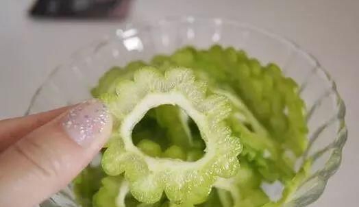 女人|女人注意6大习惯“毁掉”皮肤,立刻改正,哪怕只改一个也好