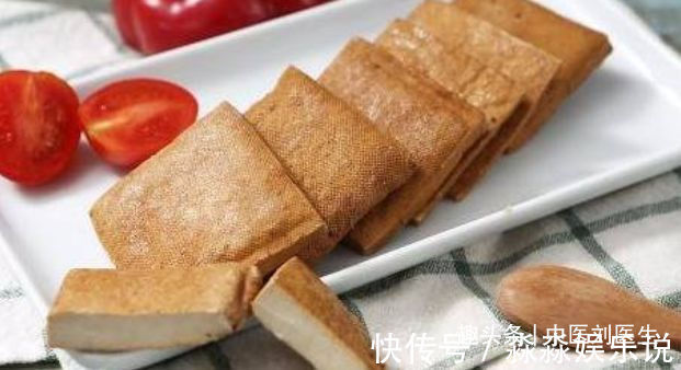 蛇瓜|人到中年想长寿,常吃三种食物,降压减脂,增强体质,好处多多