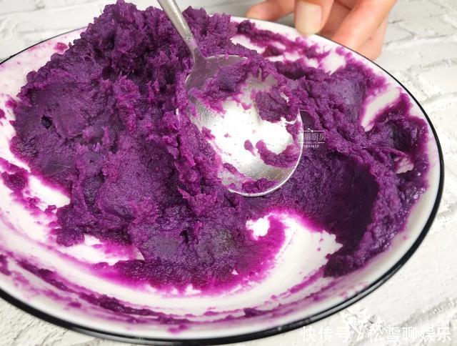 糯米粉|紫薯只会煮着吃教你一招,一蒸一卷超省心,香甜软糯吃上瘾