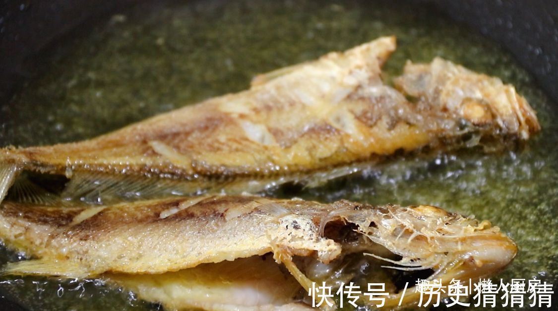 面条|立秋后,碰到这碗面条别手软,学会可以开店,好不好吃就在这碗汤