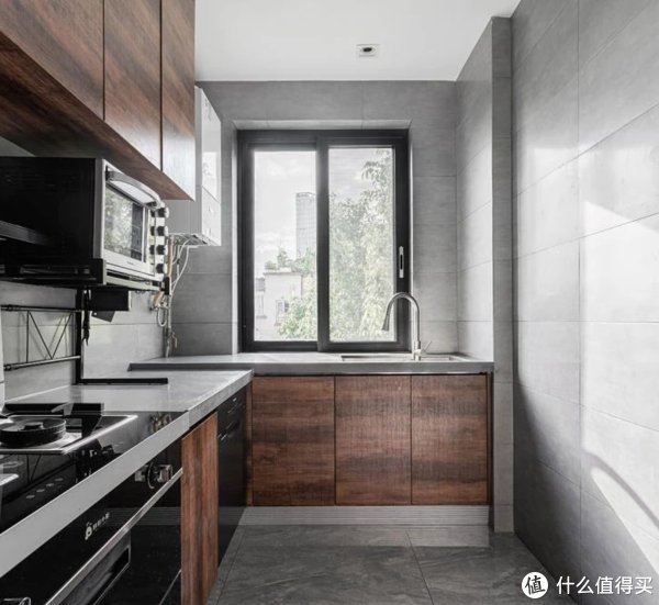 推拉窗|厨房门洞、窗洞太小怎么办？应该怎样选择合适的门窗？