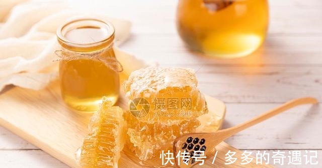 温补肾肺|桃仁菠菜,提高人体免疫力,润肠通便,温补肾肺!