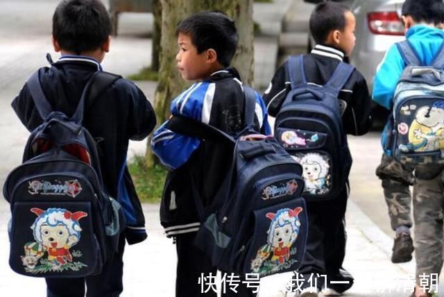 宝宝|孩子半夜睡觉腿抽筋,别以为是着凉,要抓住孩子身高“猛涨期”