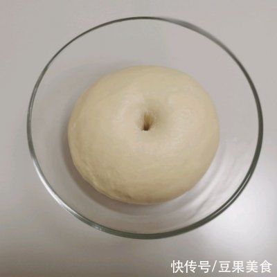 可可蛋糕卷|颜值爆表的抹茶蛋糕卷面包