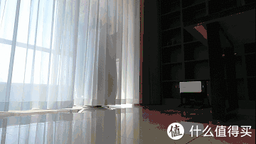 地板|地板脏了？不要犹豫，你的房间还缺一台扫地机器人！全网第一个用八宝粥做测试的博主（是否翻车）