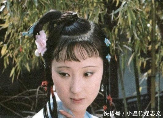 贾府&红楼梦里头的黛玉妹妹，去贾府第一天，有一个人就给了她下马威