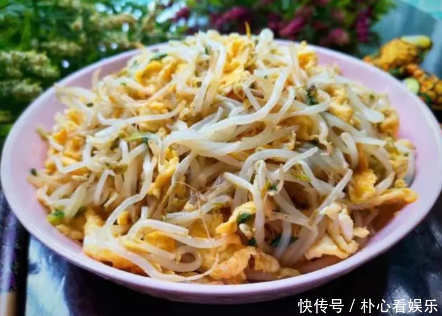豆芽炒鸡蛋|天然“燃脂菜”找到了,1块钱一斤,燃烧脂肪,解油腻,越吃越瘦