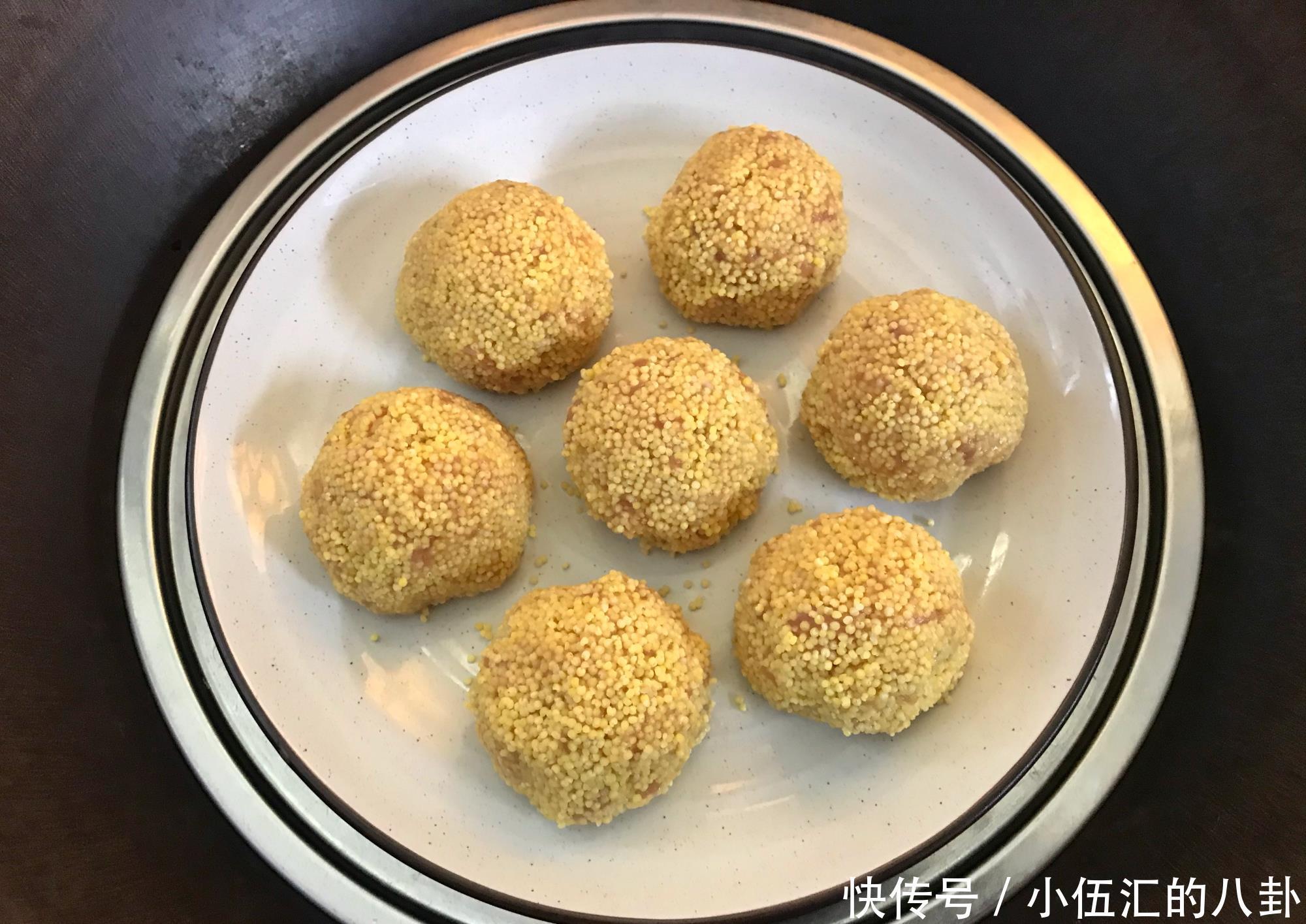 年夜饭,给家人做道吉祥菜,蒸一蒸就上桌,团团圆圆寓意好