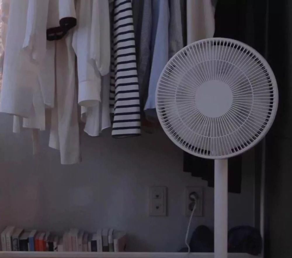 ondo|29岁独居女孩公开卧室照片引热议：精致的生活，原来一点都不贵