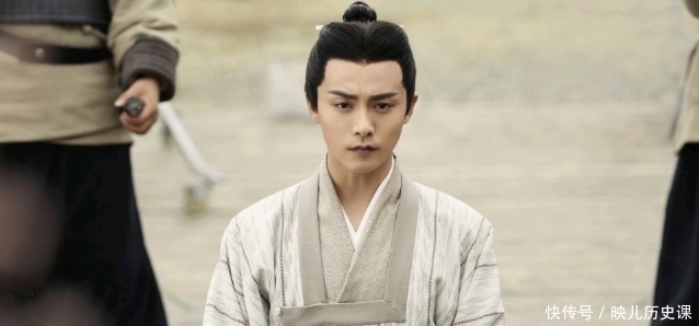 史上最帅的三位美男子,其中一位出门被女粉丝围堵被活活看死,他是谁