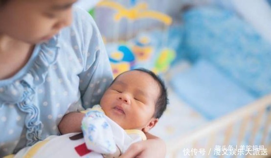 新生儿|新生儿出生时有这3种表现，说明在孕期发育良好，宝妈有功劳
