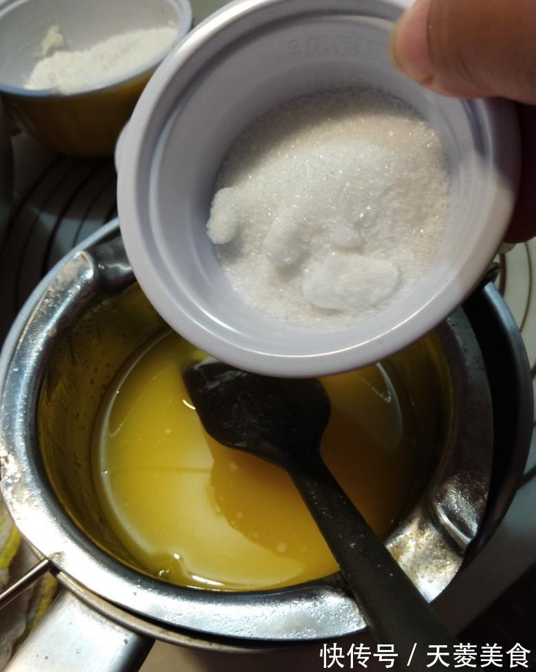 香草精|1碗面粉，4个鸡蛋，教你做黄油版的戚风蛋糕，松软好吃