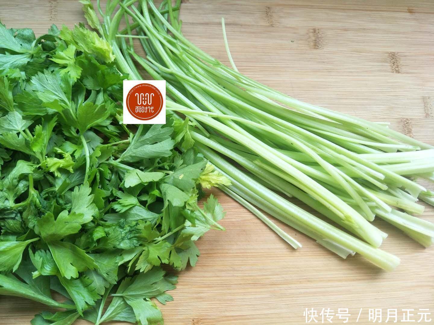 老少皆宜|这道菜最解馋,最下饭,我家隔三差五就做它,每次都吃个精光!