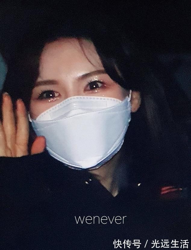 尹钟信|时隔一年，红贝贝终于五人活动，wendy健康归来还有新综艺节目