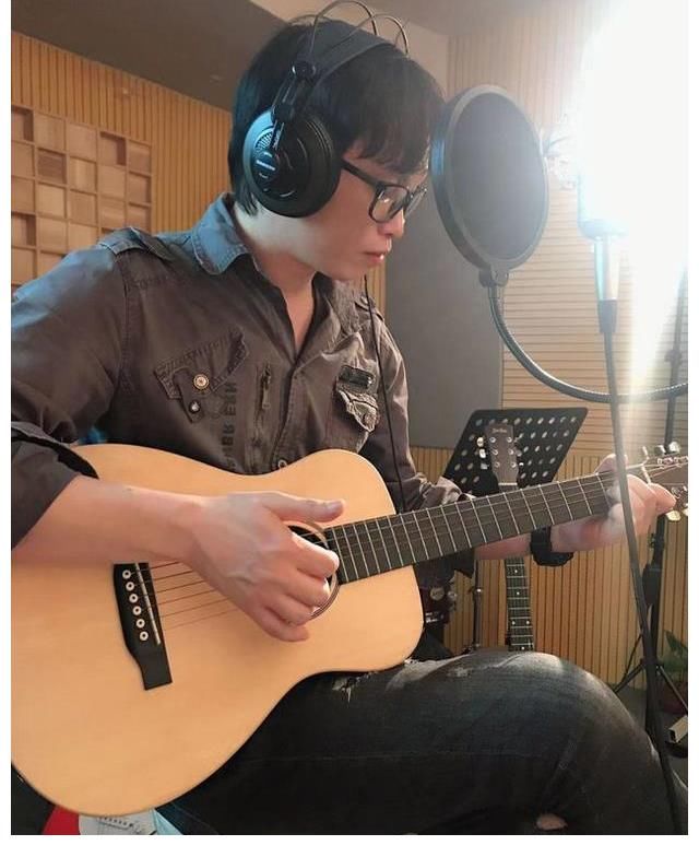 我愿意是我的作品成为战歌，音乐追梦人—邓锦志老师