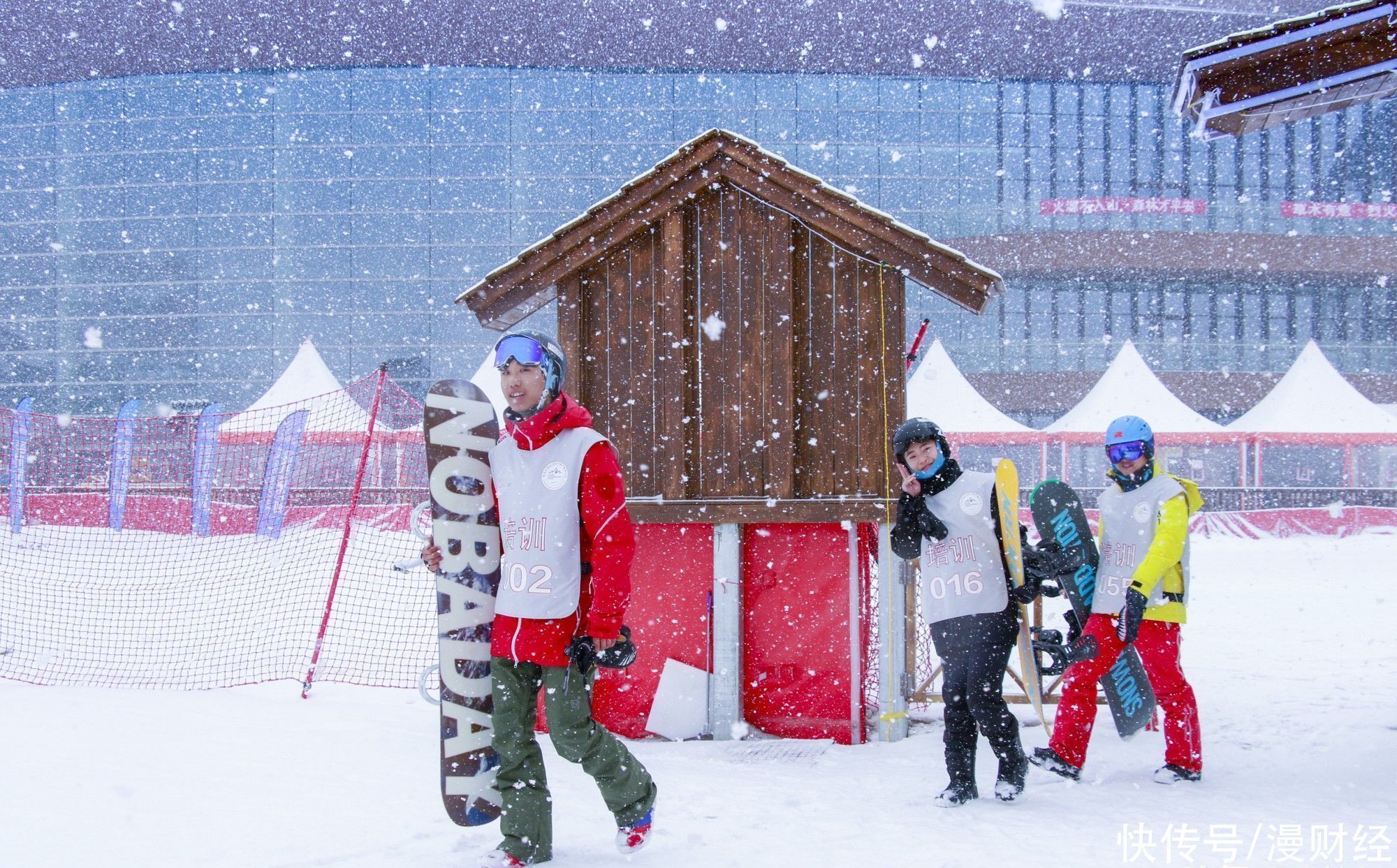 又一“新市场”浮现?将有5500万人消费,蕴含商机6700亿