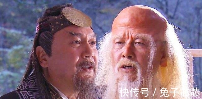 丘引！封神中鸿钧老祖支持元始天尊还是通天教主？他的出现说明鸿钧态度