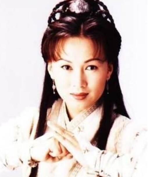 |4版穆桂英,苗圃最搞笑,宁静最霸气,但她才是穆桂英本人!