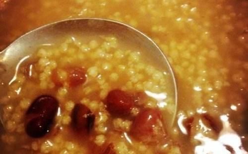 红豆|红豆和此物一起煮，每天来一碗，腰慢慢变好了，皮肤也白里透红