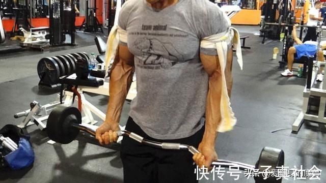张力|健身教练增肌技巧掌握哪些增肌技巧,能让自己大一圈