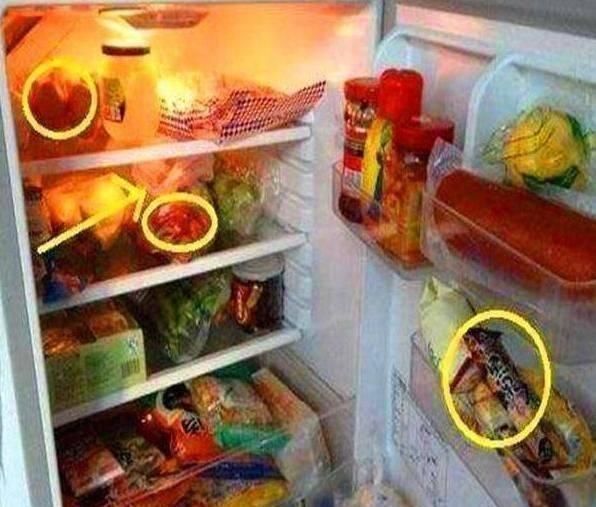 冰箱里不能放这4种食物,拿出来就得扔,许多主妇却还再犯
