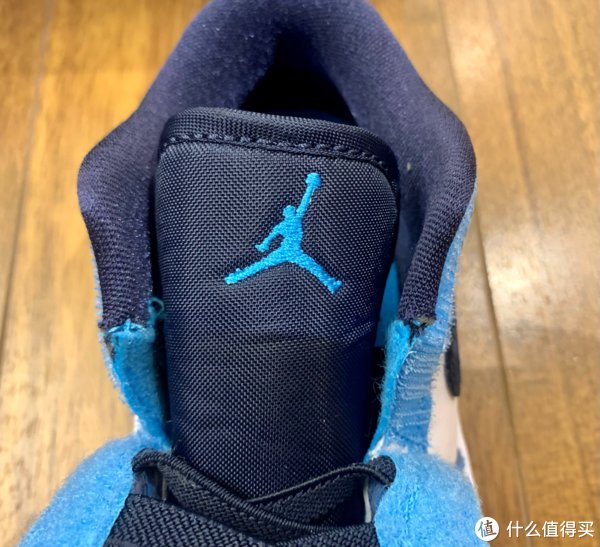 jordan 鞋狗穿搭 篇八：秋日亮蓝·篇十五·Jordan 1