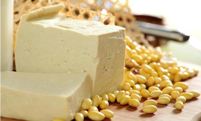 女性自身|女人多喝“牛奶”就能美白医生坦言真正有益护肤的,是这3物