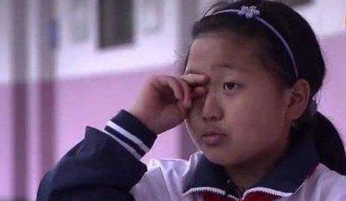 农村女孩拍完《变形计》染上公主病,本是富人游戏却毁掉她的一生