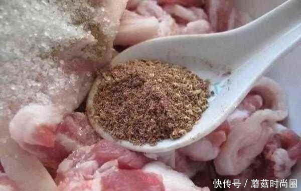 猪肉|10个鸡蛋一斤五花肉，猪肉这么炸，叫你直流口水