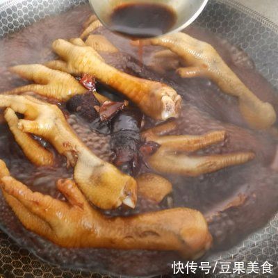 鸡爪|这道酱香卤鸡爪,一上桌就被哄抢一空