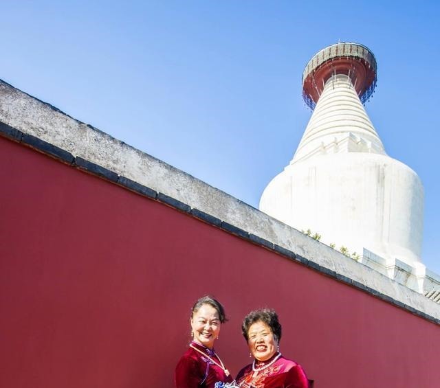  寺院|妙应寺俗称白塔寺是一座藏传佛教格鲁派寺院妙应寺始建于元朝