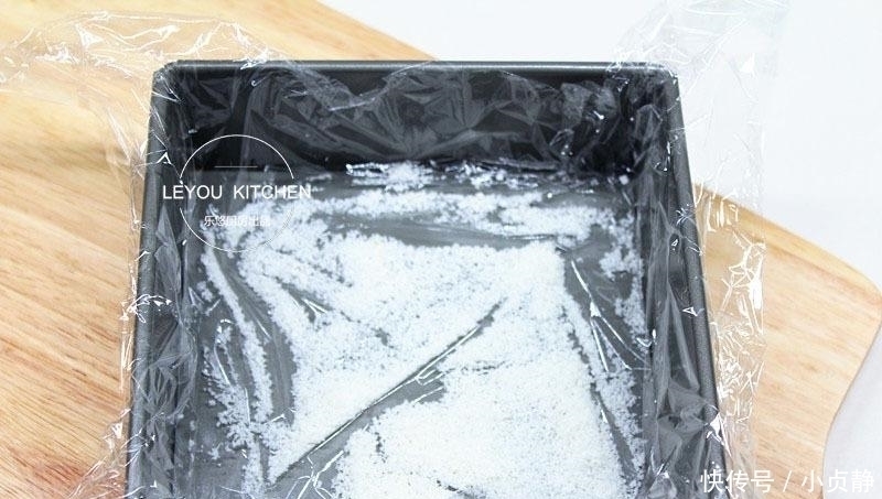 暑天的冰凉小点心, 奶香浓郁, 比冰淇淋还好吃, 在家用小锅就能做