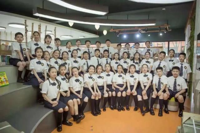 创意|恰同学少年！沪16区幼儿园、中小学创意毕业照来了