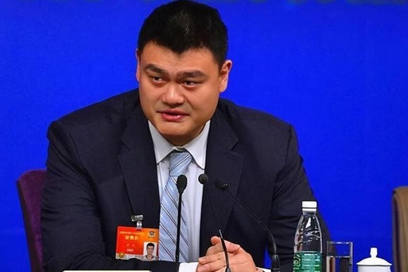 篮协|嚣张!CBA外援公开侮辱中式隔离餐是狗屎,姚明:必须严惩离开CBA