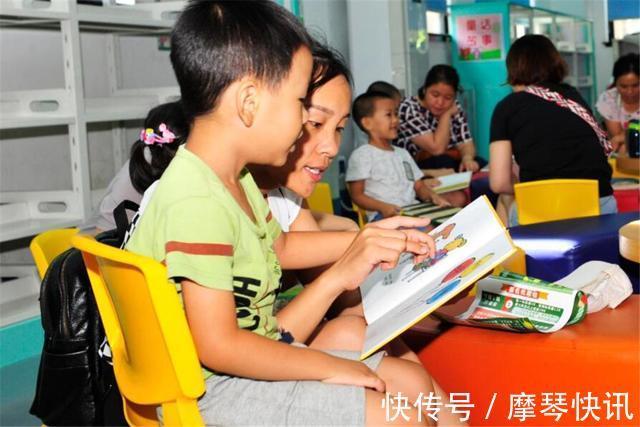 幼儿园老师|幼儿园老师坦言全职妈妈带的娃,和上班妈妈带的娃,区别很明显