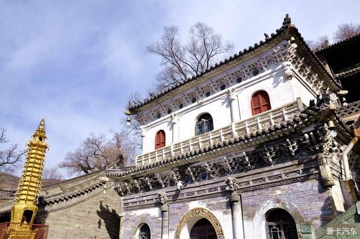 走进五台山最古老的寺院—显通寺