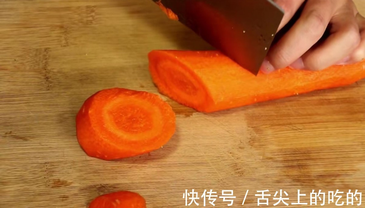 西兰花|西兰花最有营养的做法，加上它简单一炒，每次都吃不够，开胃解馋