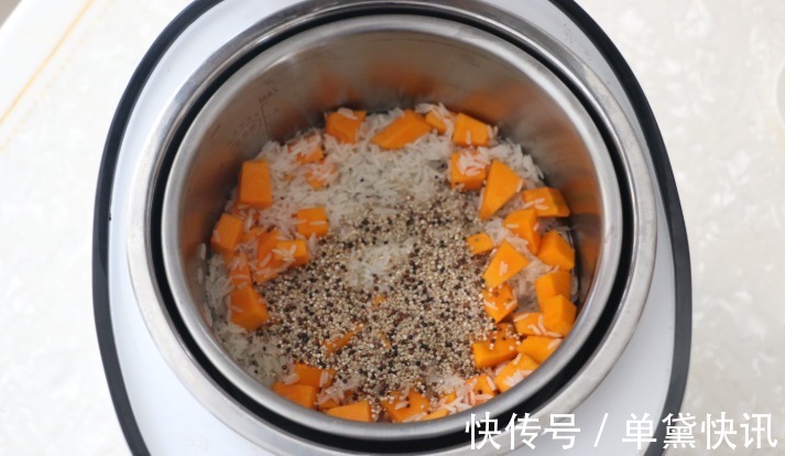 南瓜|米饭这么蒸,又香又软,低糖又健康,1次吃2碗也不担心胖