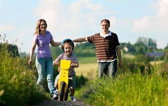 负责任|普通妈妈生几个孩子才不算亏欠自己?这个大V的话真的让人惊讶了